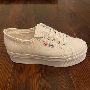 Superga white platform sneakers NWT size 6